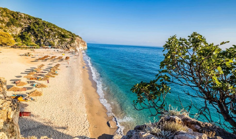 Tendenze di Viaggio: Shqiperia destinacioni perfekt per turistet italiane